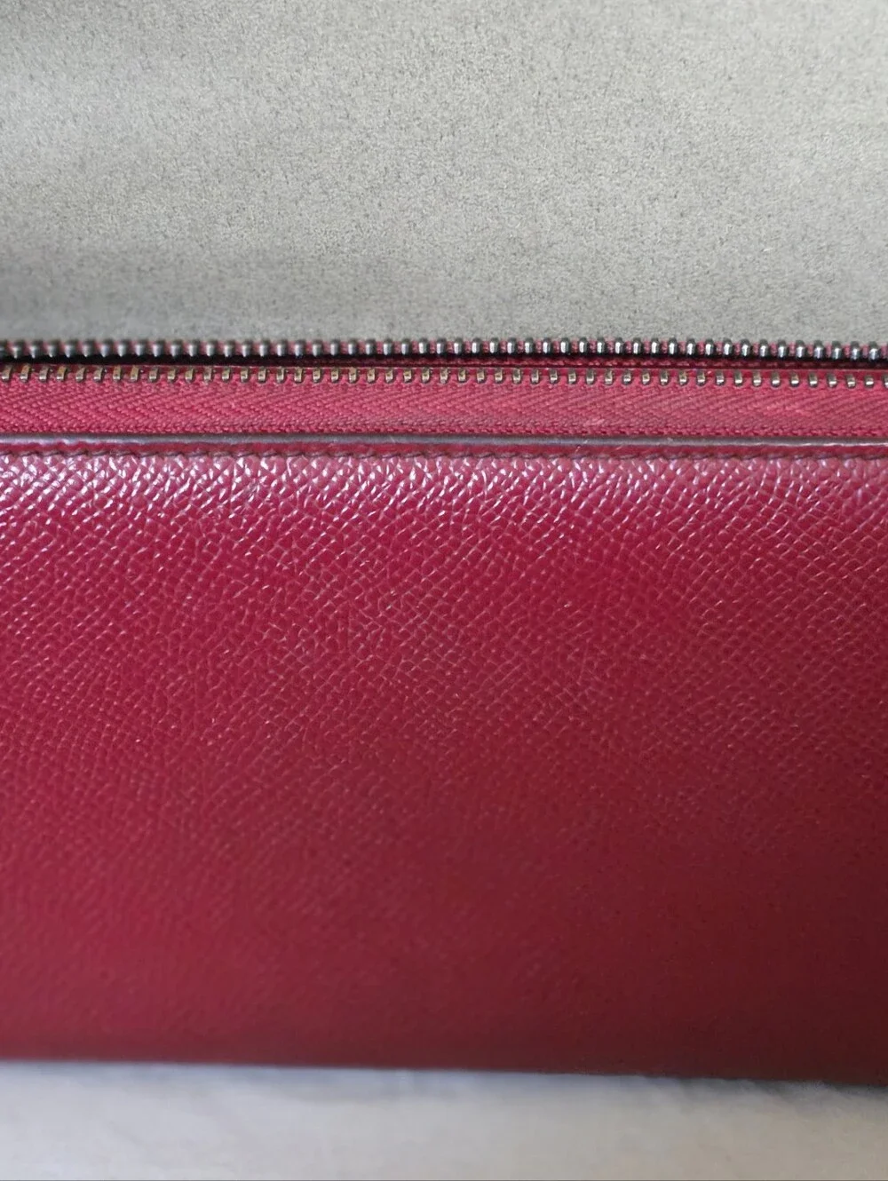 Dolce & Gabbana Red Saffiano Leather Zip Around Wallet Logo Plaque